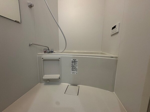 アザーレ・ディオン六会日大前の物件内観写真